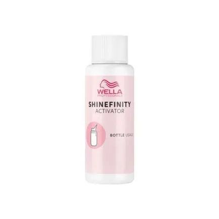 Wella Shinefinity Activator Bottle Application 2% 60ml